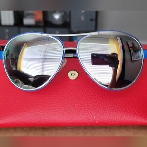 **Guess Shades – Blueish & Mirrored Lenses**